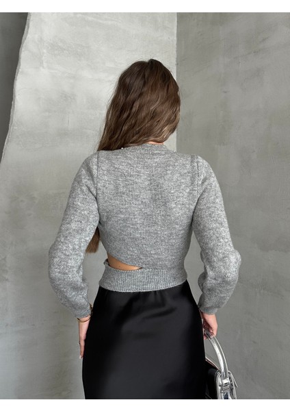 Beli Yırtmaçlı Taş Detaylı Kazak Gri indirimleri