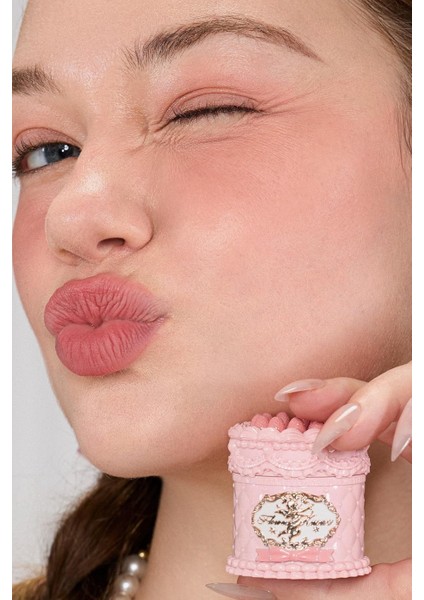 Strawberry Cupid Cake Lip Cream Uzun Süre Kalıcı Mat Likit Ruj modelleri