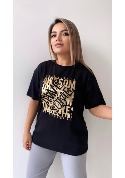 Awe Some Varak Baskılı Tişört Siyah fırsatları