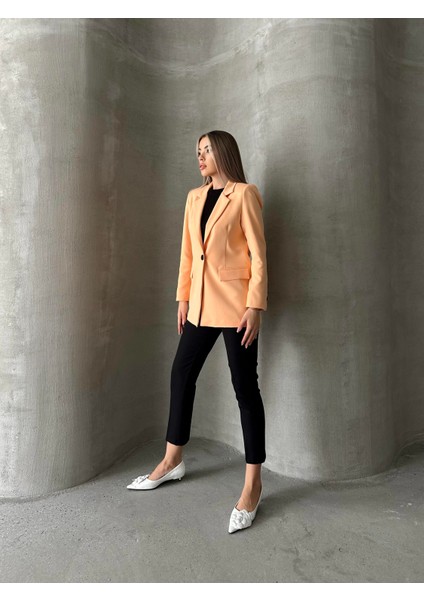 Tek Düğmeli Kol Detaylı Blazer Ceket Yavruağzı