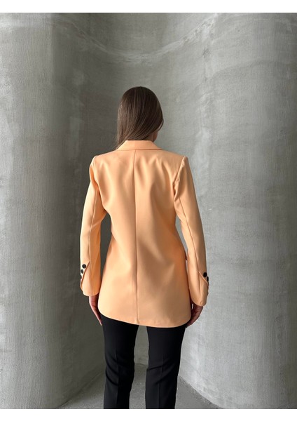 Tek Düğmeli Kol Detaylı Blazer Ceket Yavruağzı