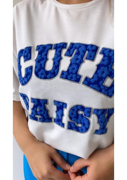 Kabartmalı Cute Daisy Tişört Ekru Mavi