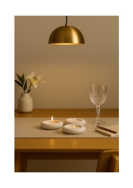 Dekoratif 3&apos;lü Tealight Mumluk Seti – Görünümlü, Modern Tasarım fiyatları