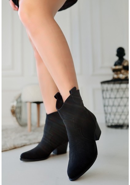 Akver Siyah Nubuk Topuklu Bot - Lisinya