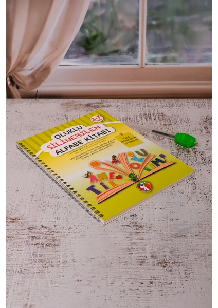 Oluklu Silinebilen Alfabe Yazı Kitabı | Kabartmalı Yaz-Sil Eğitim Kitabı, Sihirli Kalemli, Okul Öncesi Harf Öğrenme, 3–6 Yaş