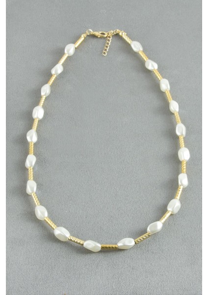 Oval Metal Inci Kolye