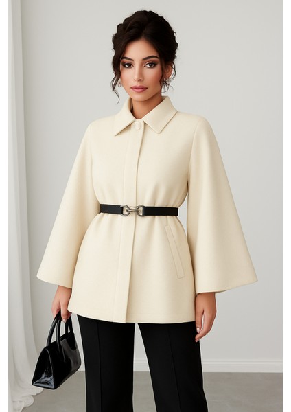 Zarif Kadın Bej Kemerli Kışlık Kaşe Panço Modelleri