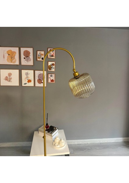 Mopa Bal Rengi Cam Lambader Gold Gövde Dekoratif Metal Oturma Odası Zemin Lambası fırsatları