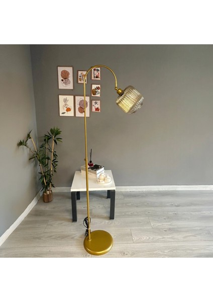 Mopa Bal Rengi Cam Lambader Gold Gövde Dekoratif Metal Oturma Odası Zemin Lambası indirimleri