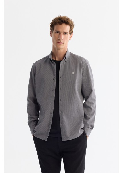 Erkek Gri Düğmeli Yaka Kolay Ütülenir Çizgili Slim Fit Gömlek A42Y2098