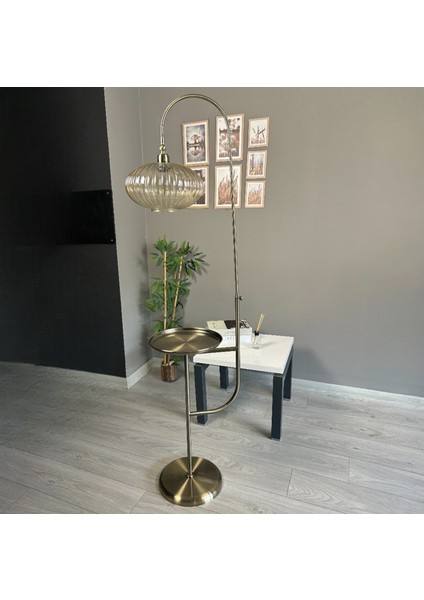 Elegant Bal Cam Eskitme Tepsili Düz Gövde Lambader Hareketli Başlık Metal Oturma Odası Zemin Lambası fırsatları