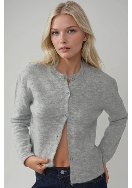 Kadın Bisiklet Yaka Yumuşak Dokulu Regular Fit Triko Hırka Gri