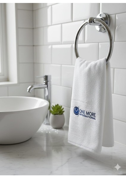 One More Internatıonal Yüz Havlusu