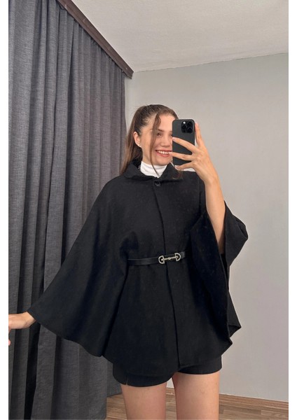 Siyah Prilika Kadın Rahat Araboy Kemerli Şık Kaşe Panço – 2025 Yeni Sezon fiyatları