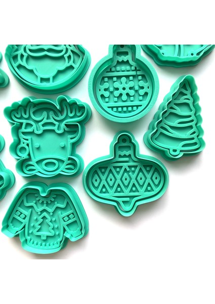 Yeni Yıl Özel 12 Parça Kurabiye Kalıbı Seti | Noel Karakter ve Süslemeleri | Şeker Hamuru ve Kil Şekillendirici fırsatları