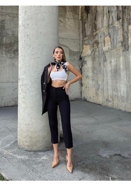 Pensli Yüksek Bel Kumaş Pantolon Siyah fırsatları