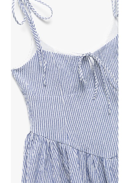 Fiyonklu Bağcıklı Yaka Ip Askılı Çizgili Mini Elbise