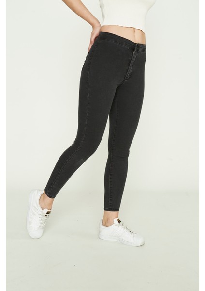 Bir Beden Incelten Cepsiz Jean Füme indirimleri