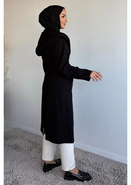 Bel Kuşaklı Iç Astarlı Kapüşonlu Tesettür Kaban P-00019495 fırsatları