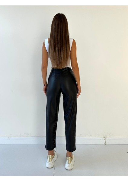 Pens Detay Deri Pantolon Siyah