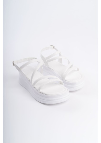 Natalıe Ince Tokalı Şerit Detaylı Ortopedik Taban Kadın Sandalet Cbt - Beyaz fırsatları