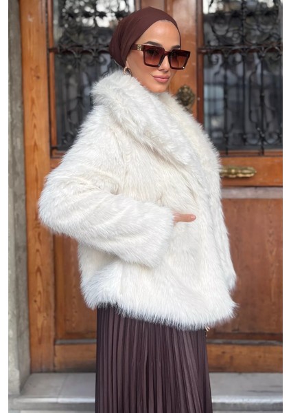 Iç Astarlı Çift Cepli Kürklü Tesettür Mont P-00019456 fiyatları