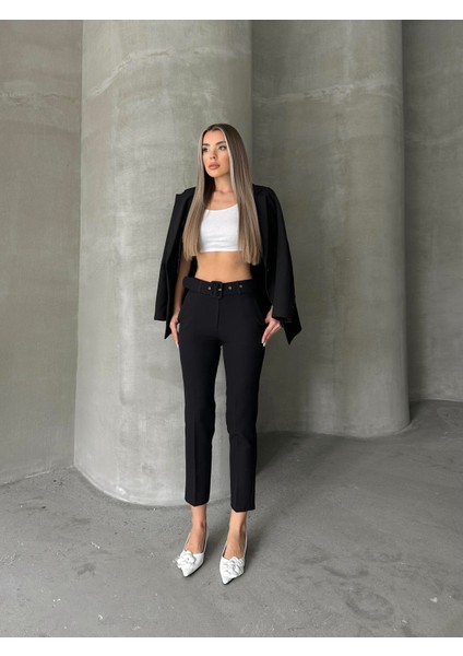 Kemerli Havuç Pantolon Siyah indirimleri