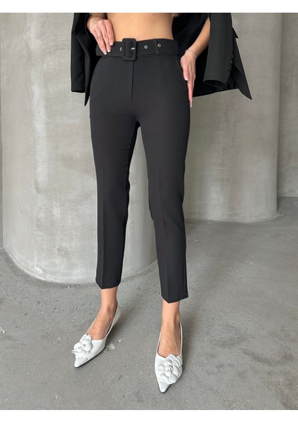 Kemerli Havuç Pantolon Siyah