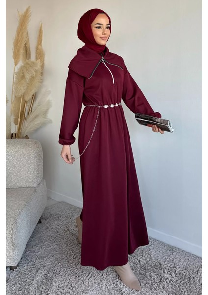 Ön Yarım Fermuarlı Bel Lastikli Zincir Aksesuarlı Tesettür Elbise P-00019465