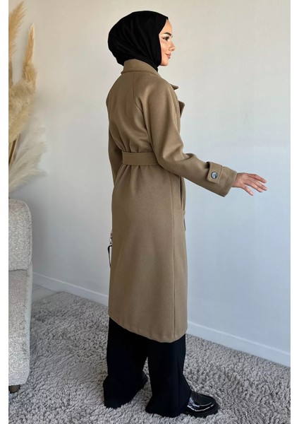 Kendinden Desenli Bel Kuşaklı Tesettür Kaban P-00019458 fırsatları