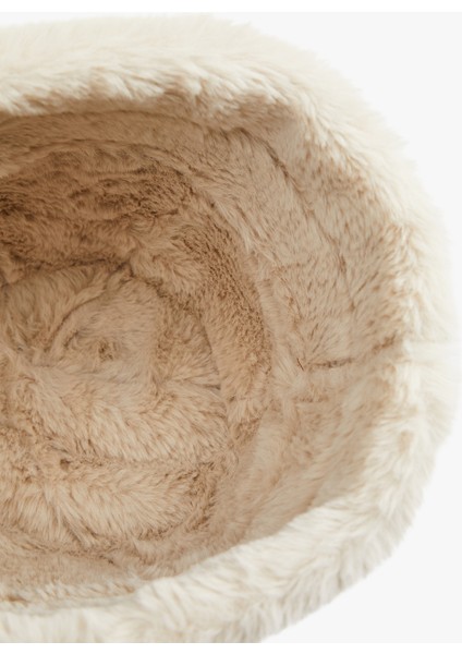 Peluş Detaylı Bucket Şapka fırsatları