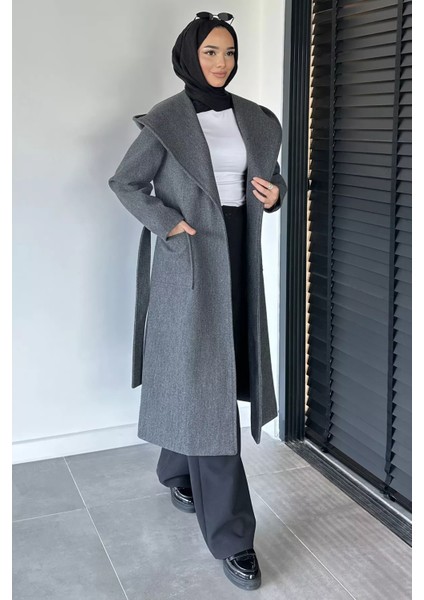 Bel Kuşaklı Iç Astarlı Kapüşonlu Tesettür Kaban P-00019495 fiyatları