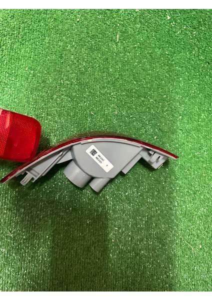 Mitsubis Hi Outlander Sağ Sol Tampon Reflektör 2001-2006 fiyatları