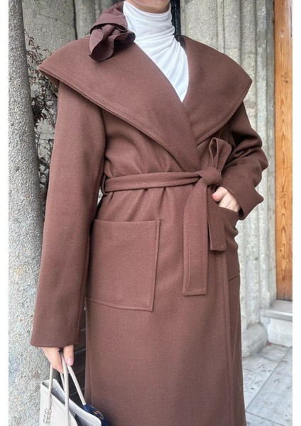 Bel Kuşaklı Iç Astarlı Kapüşonlu Tesettür Kaban P-00019495 indirimleri