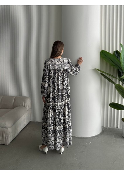 Yakası Ipli Salaş Desenli Viskon Elbise Antrasit