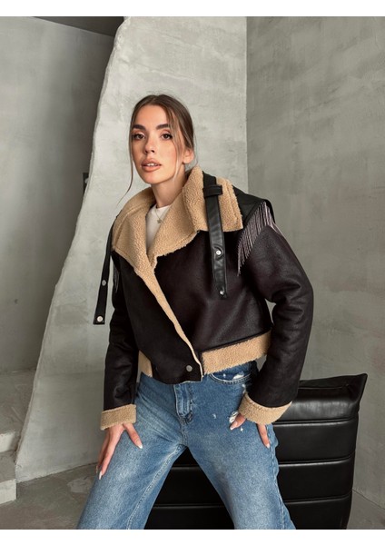 Peluşlu Zincir Detaylı Deri Mont Camel indirimleri