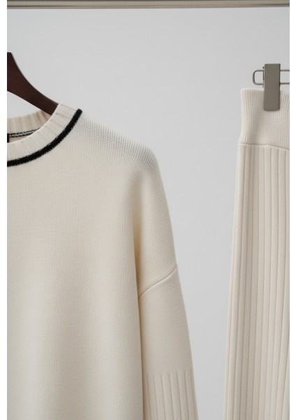 Kadın Bisiklet Yaka Çoban Dikişli Örgü Crop Kazak Pantolon Triko