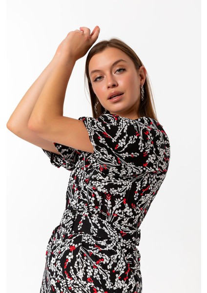 Tomurcuk Şortlu Tulum Siyah indirimleri