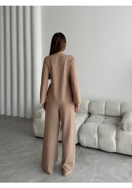 Bağlama Detaylı Triko Takım Camel indirimleri