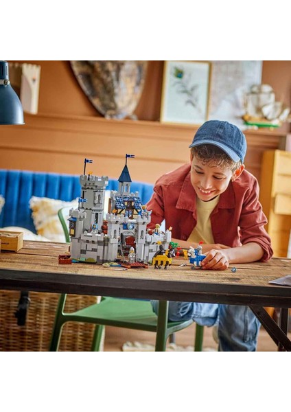 31168 LEGO Creator 3in1 - Orta Çağ Atlı Şövalye Kalesi 1371 Parça +9 Yaş