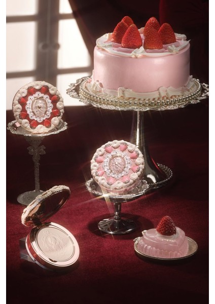 Strawberry Cupid Pore-Blur Powder modelleri