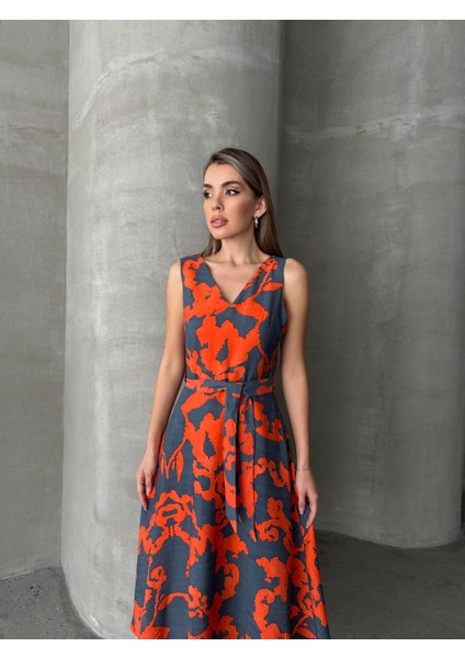 Kuşaklı Desenli Kalın Askılı Elbise Gri