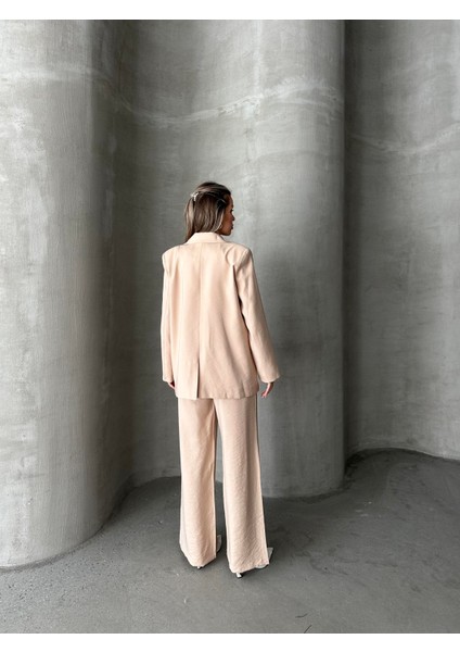Parlak Keten Kruvaze Ikili Takım Bej