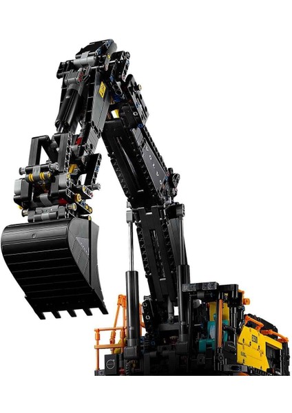 42215 LEGO Technic Volvo EC500 Hybrid Ekskavatör 2359 Parça +18 Yaş indirimleri