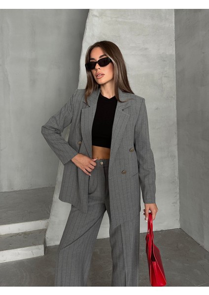 Çizgili Lüks Ceket Pantolon Takım Gri fiyatları