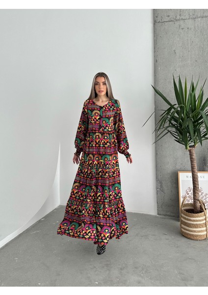 Yakası Düğmeli Çok Renkli Salaş Viskon Elbise Siyah fırsatları