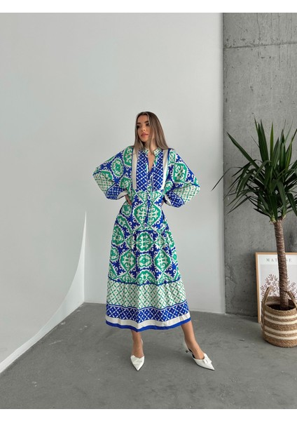 Yakası Düğmeli Çok Renkli Salaş Viskon Elbise Mavi fırsatları