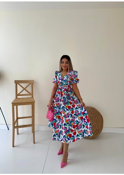 Bebe Yaka Midi Çiçekli Poplin Elbise Ekru fırsatları