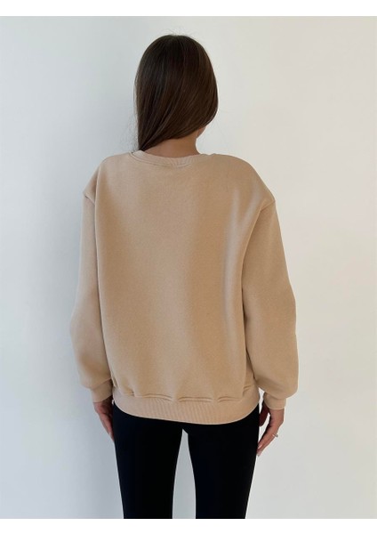 Taşlı Baskılı Üç Iplik Sweat Bej