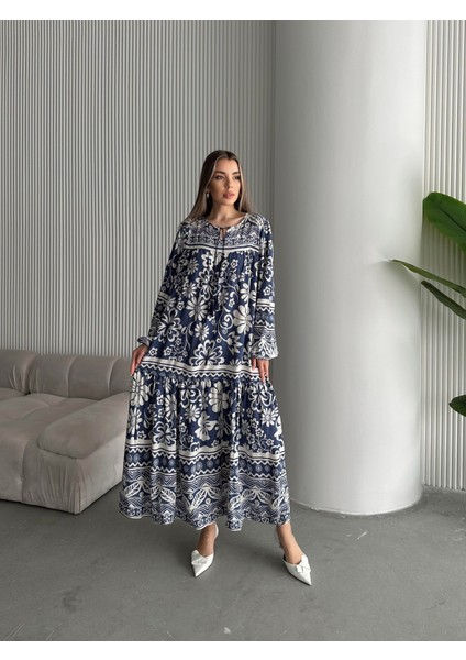 Yakası Ipli Salaş Desenli Viskon Elbise